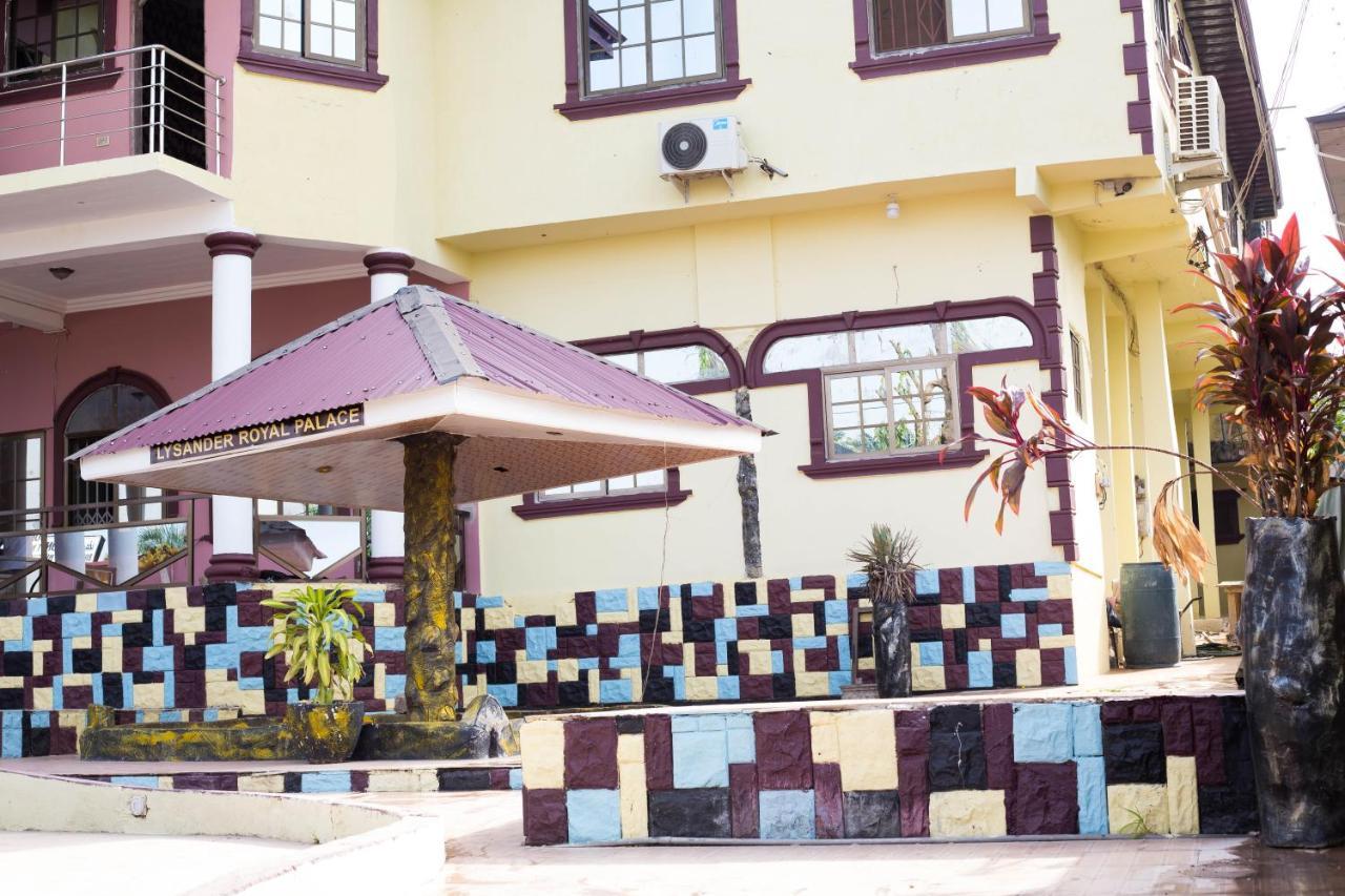 Gya-Son Royal Guest House Kumasi Bagian luar foto